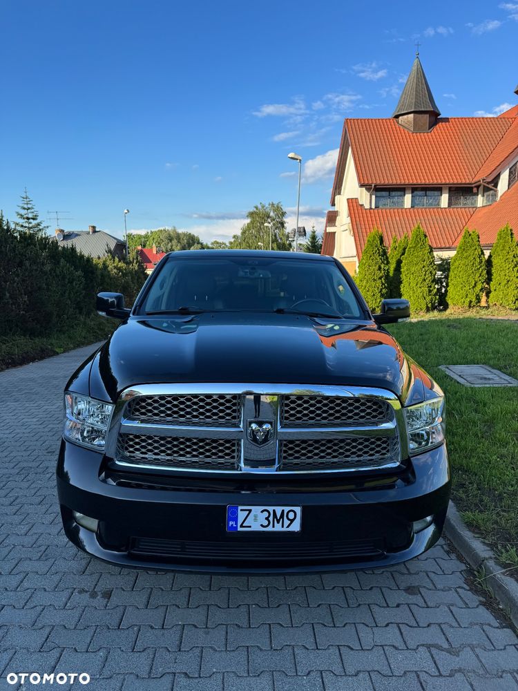 Dodge RAM 5.7 4x4 - 21