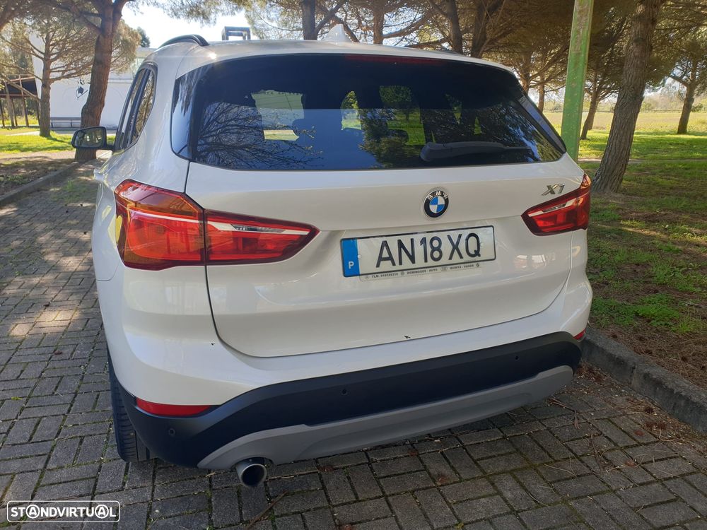 BMW X1 16 d sDrive Line Sport - 8