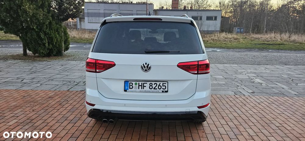 Volkswagen Touran 1.4 TSI BMT Highline DSG - 9