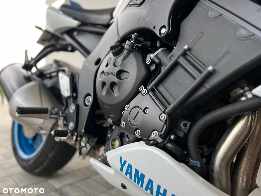 Yamaha FZ - 7