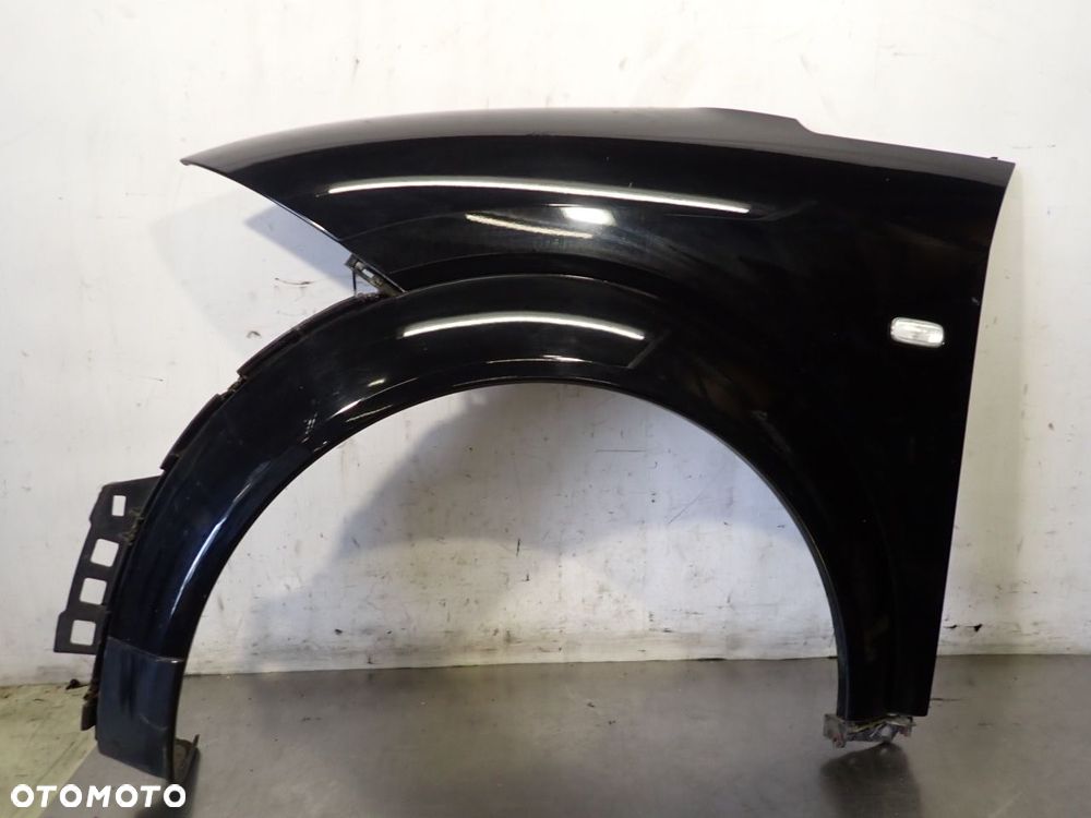 BŁOTNIK LEWY PRZEDNI AUDI A2 - 1