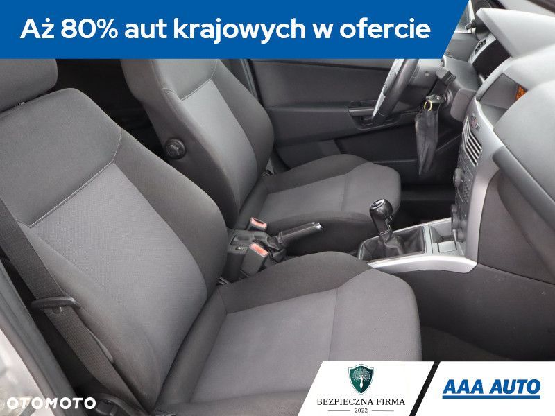Opel Astra - 11