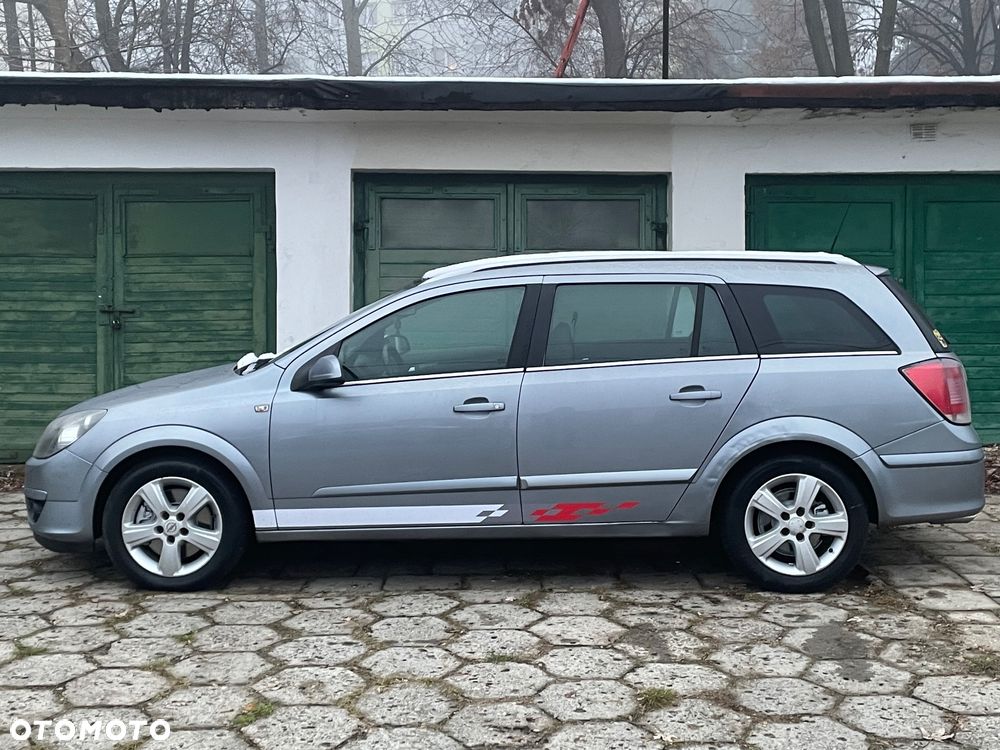 Opel Astra 2.0 Turbo Sport - 5
