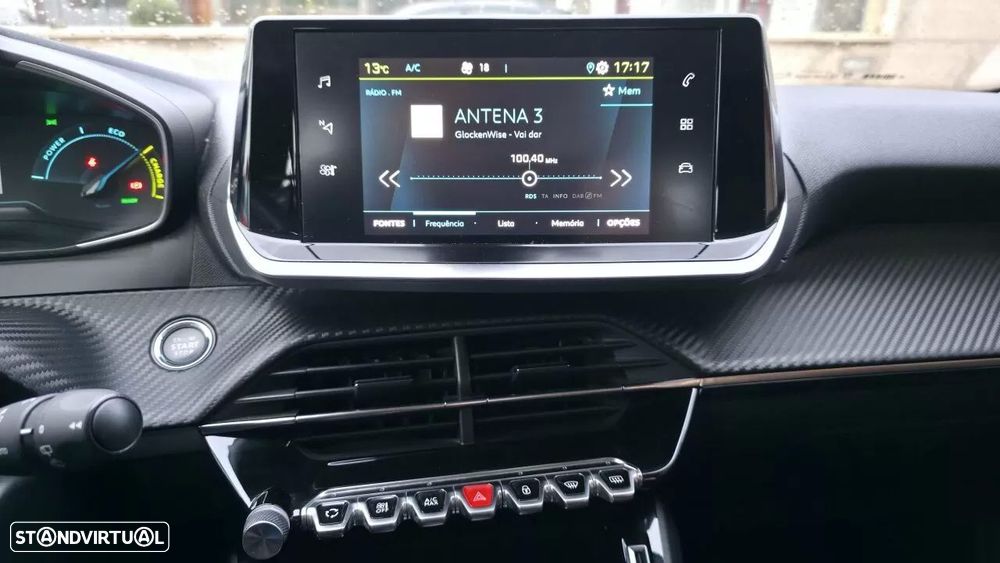 Peugeot e-2008 Active - 28