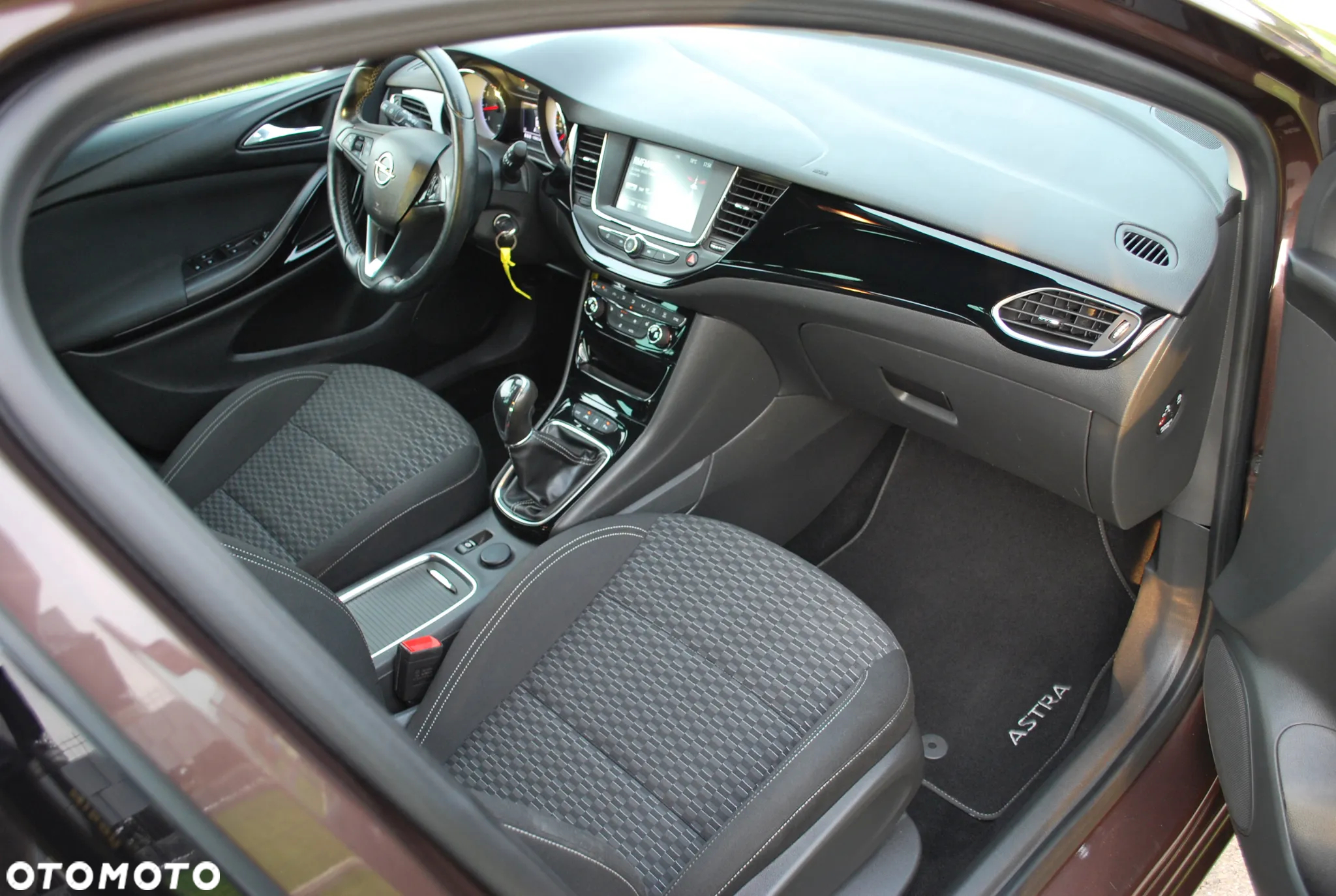 Opel Astra 1.4 Turbo Innovation - 11