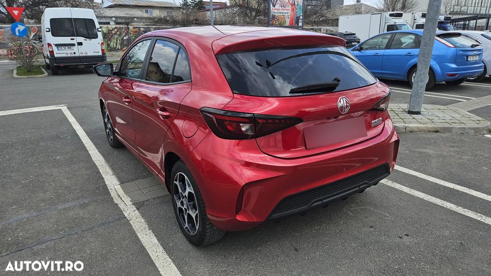MG MG3 1.5 T GDI HEV Exclusive - 11