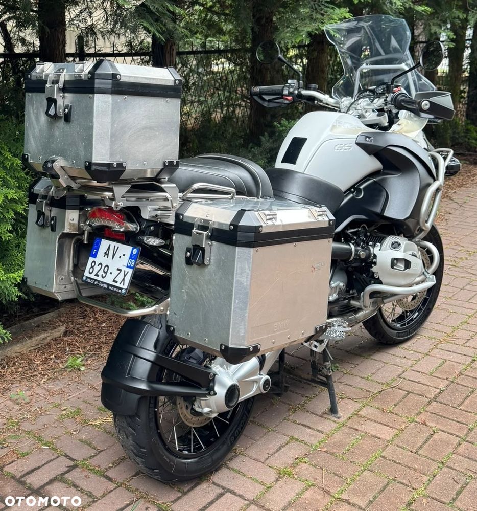BMW R - 6