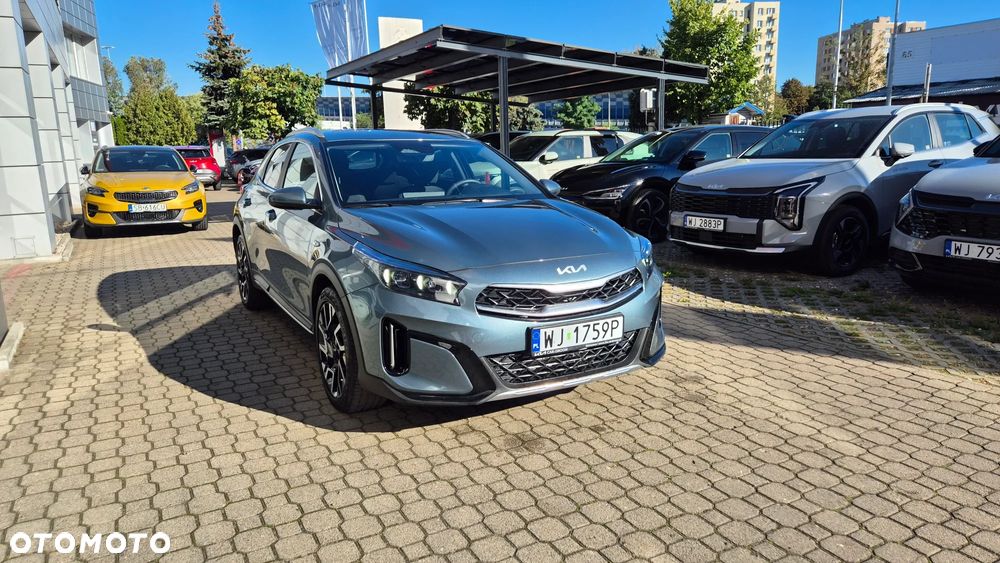 Kia XCeed 1.5 T-GDI M - 4