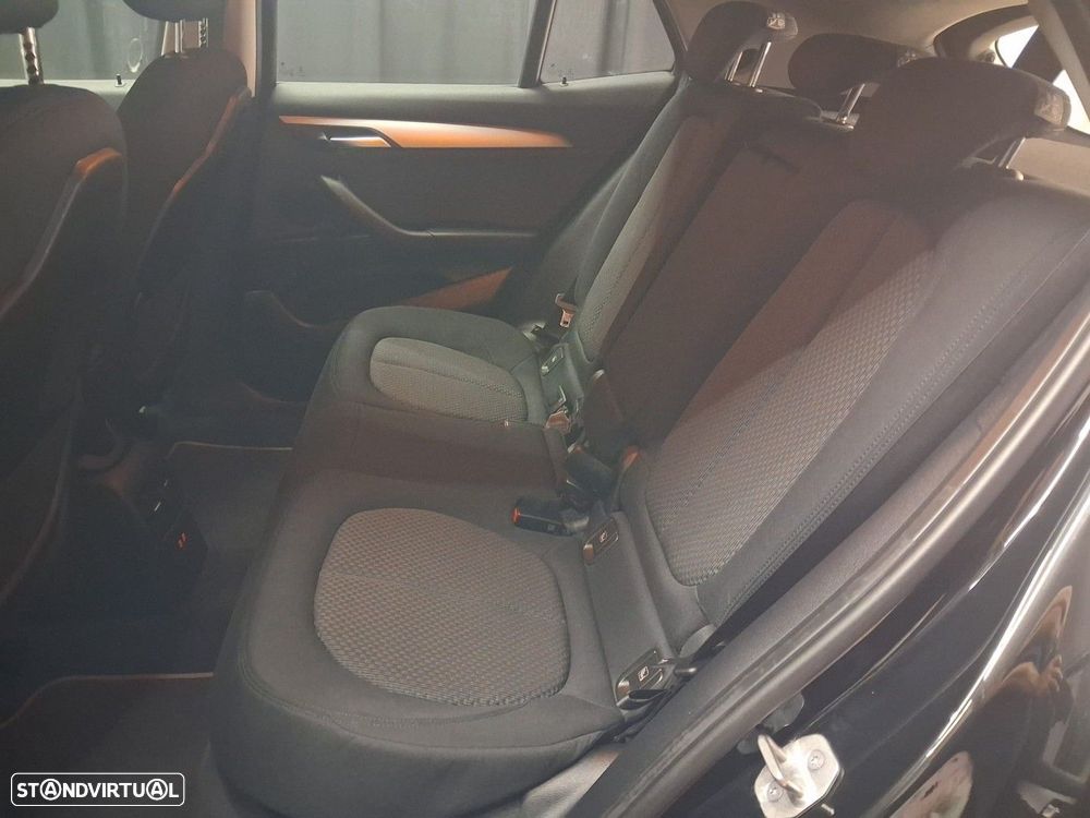 BMW X2 25 e xDrive Advantage - 14