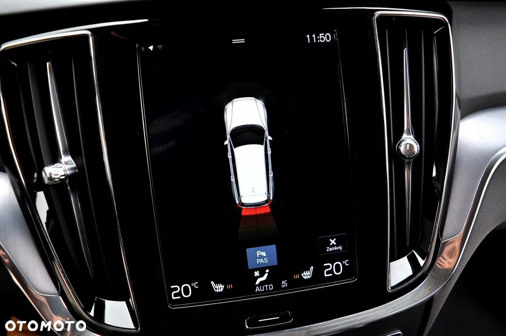 Volvo V60 D3 Momentum Pro - 28