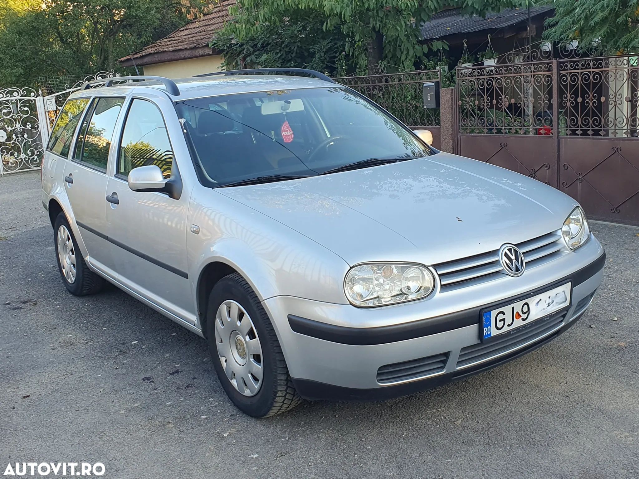 Volkswagen Golf Variant 1.6 Comfortline - 1