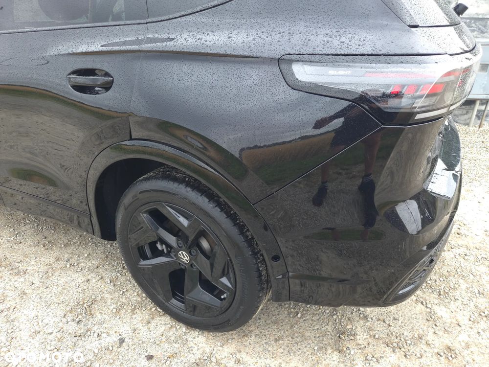 Volkswagen Tiguan 1.5 eHybrid OPF DSG R-Line - 21