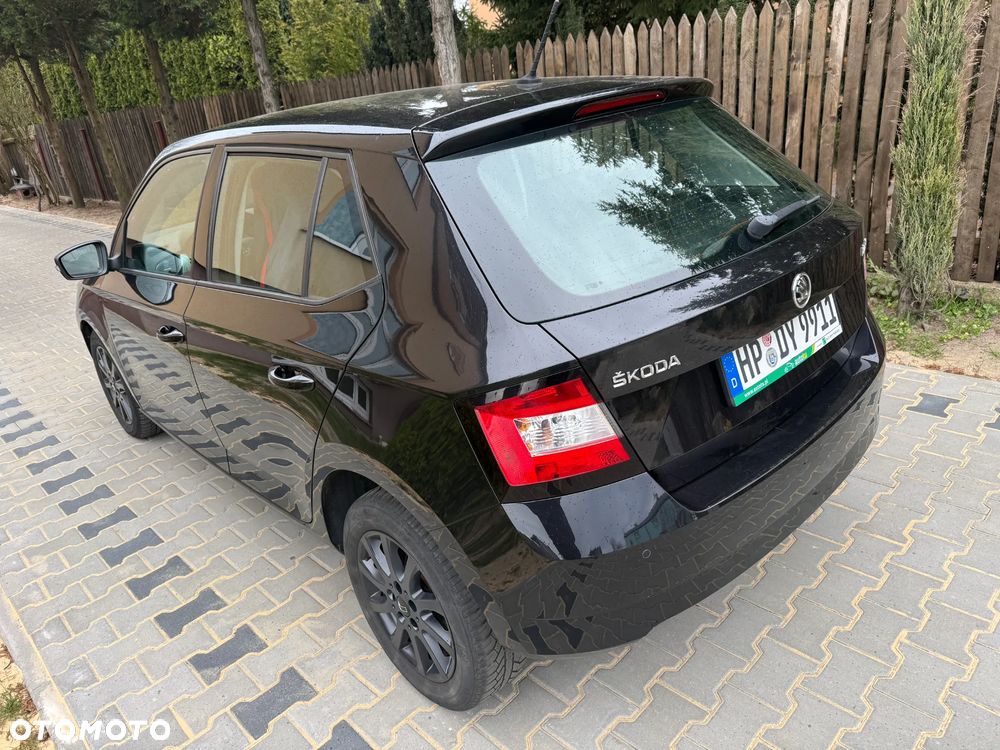 Skoda Fabia 1.0 TSI Black Edition - 5