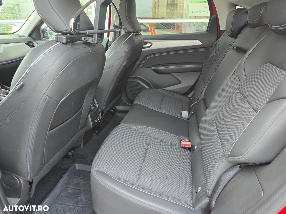 Renault Arkana MHEV 160 EDC Techno - 14