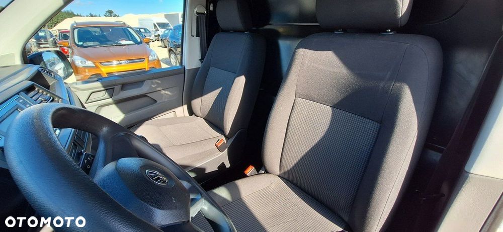 Volkswagen Transporter - 14