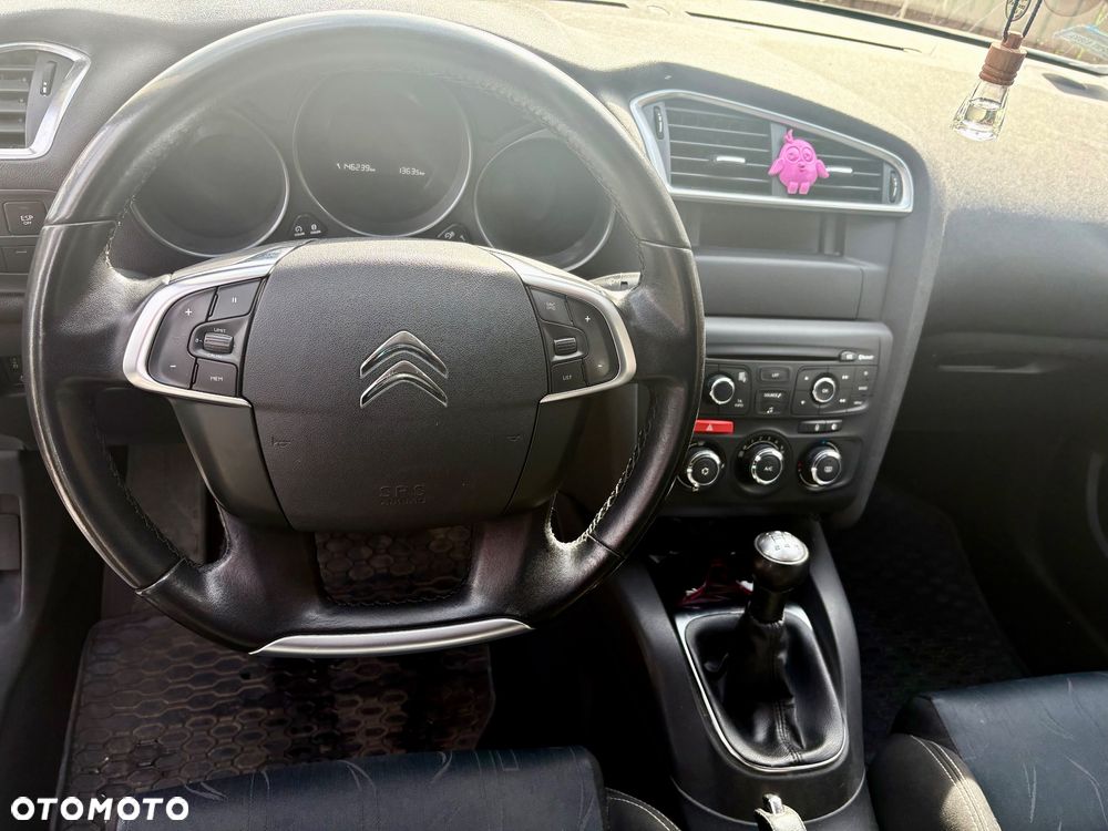Citroën C4 HDi 90 Attraction - 7