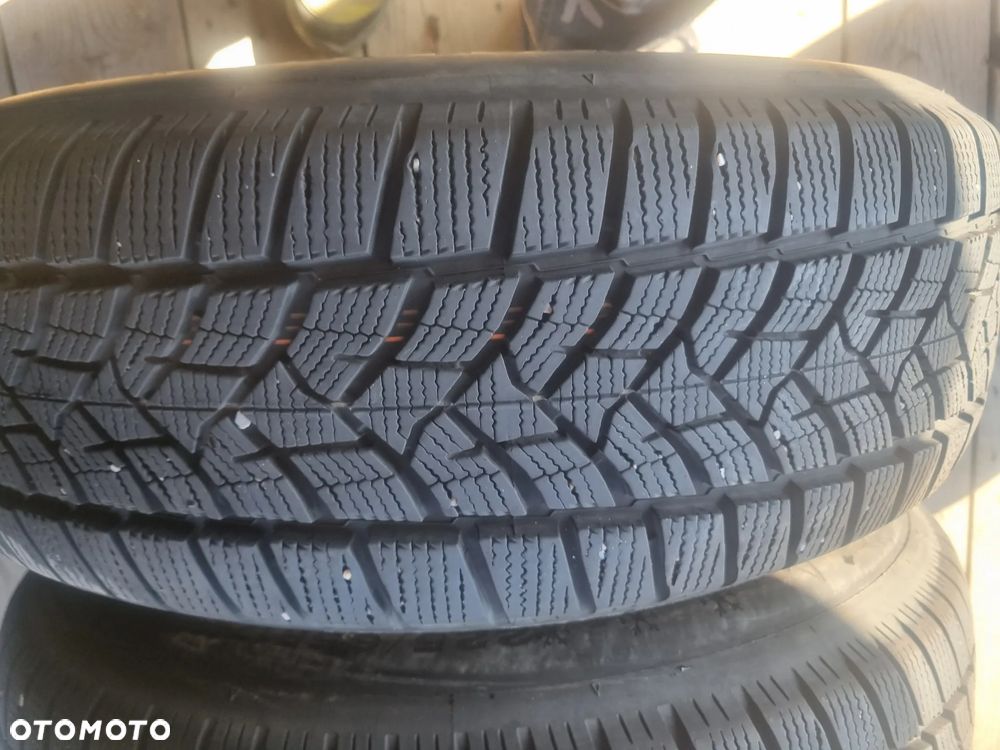 Opony Dunlop Winter Sport 5 SUV 225/65R17 102H 2022r,7,5/6,5mm bdb stan - 2