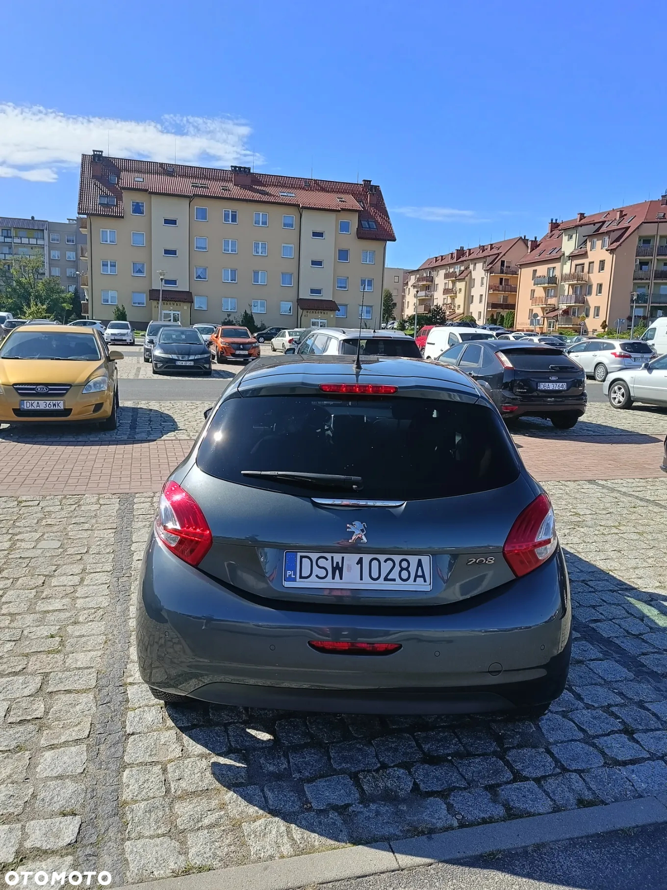 Peugeot 208 1.2 PureTech Style - 11