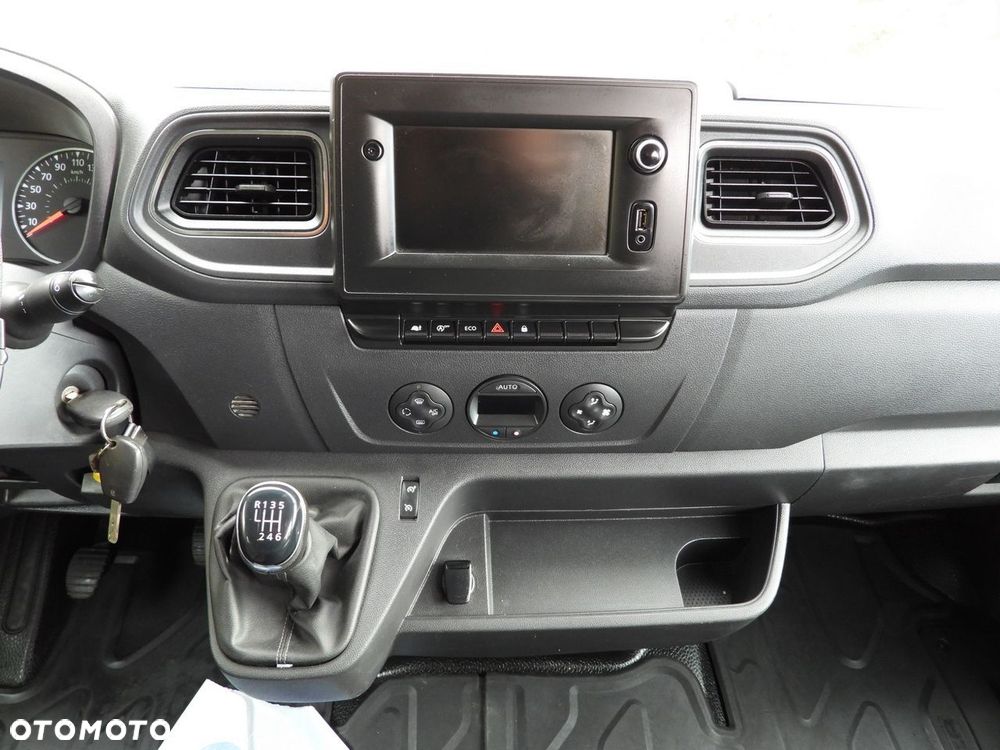 Opel MOVANO FURGON BRYGADÓWKA 7 MIEJSC TEMPOMAT LEDY KLIMATYZACJA  180KM - 32