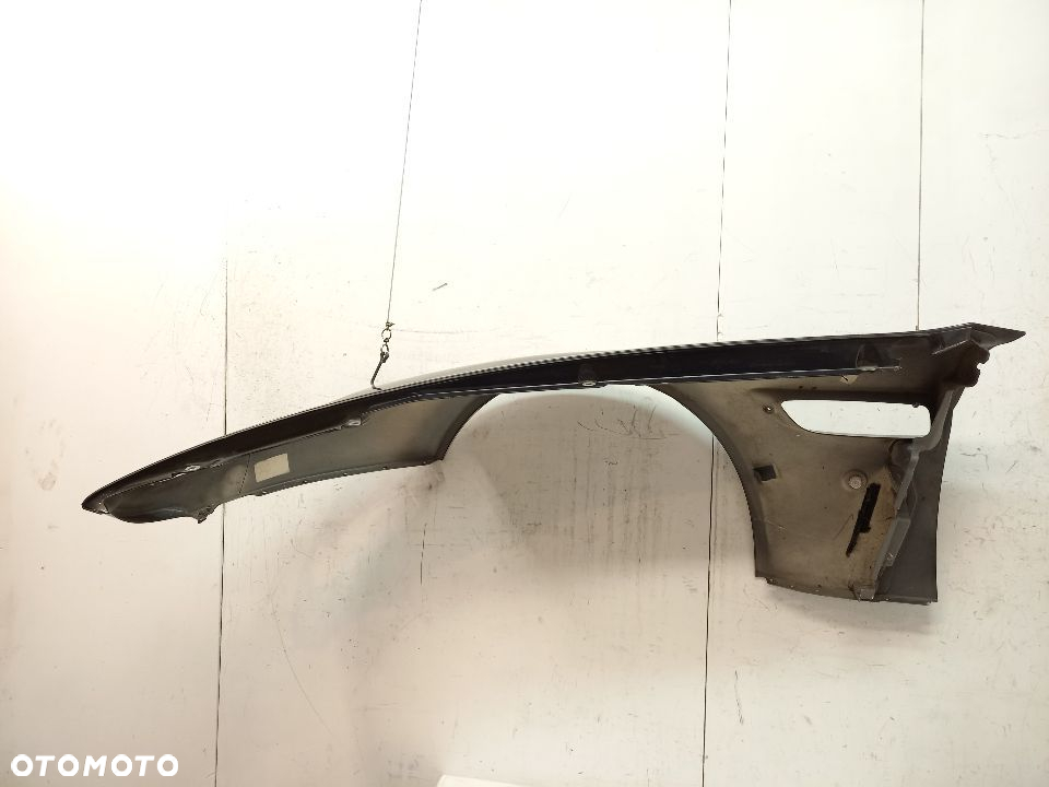 Aston Martin Vantage Błotnik Prawy przedni przod - 6
