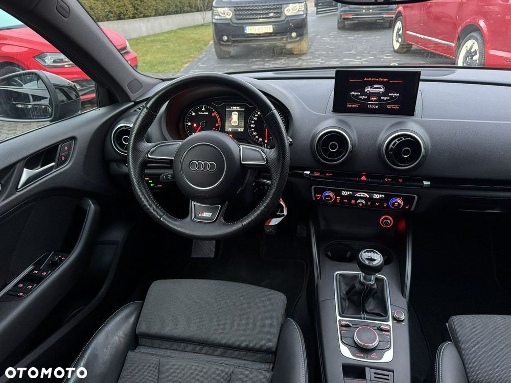 Audi A3 Sportback - 16