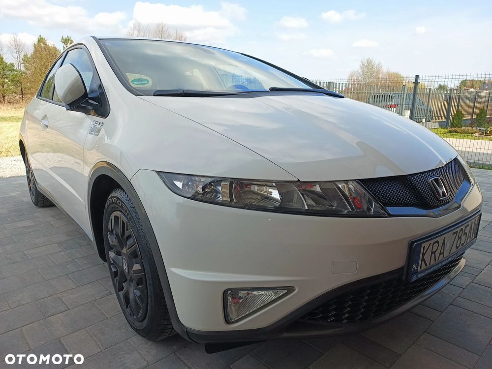 Honda Civic 1.8 GT Special Edition - 14