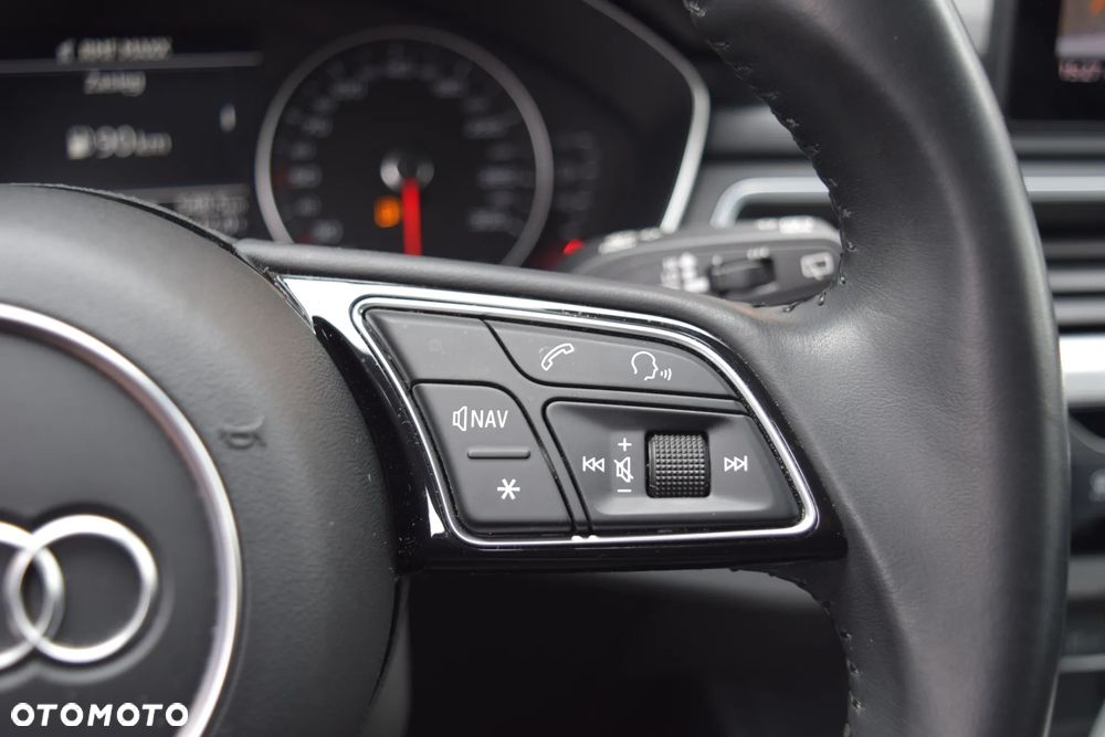 Audi A4 Avant 2.0 TFSI ultra sport - 22