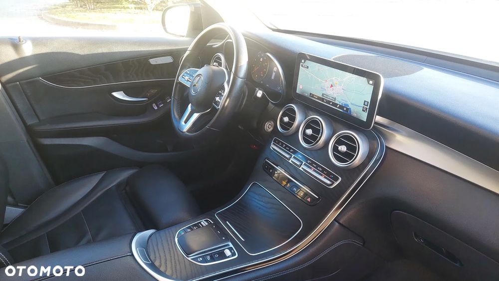 Mercedes-Benz GLC 220 d 4-Matic - 30