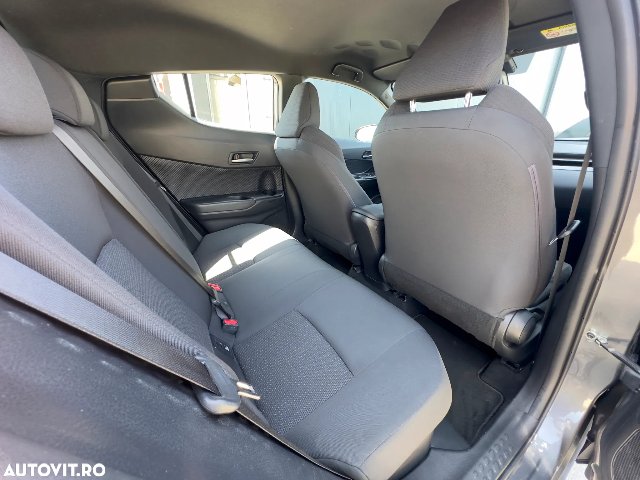 Toyota C-HR 1.8 HSD 122 CP 4x2 CVT Style - 21