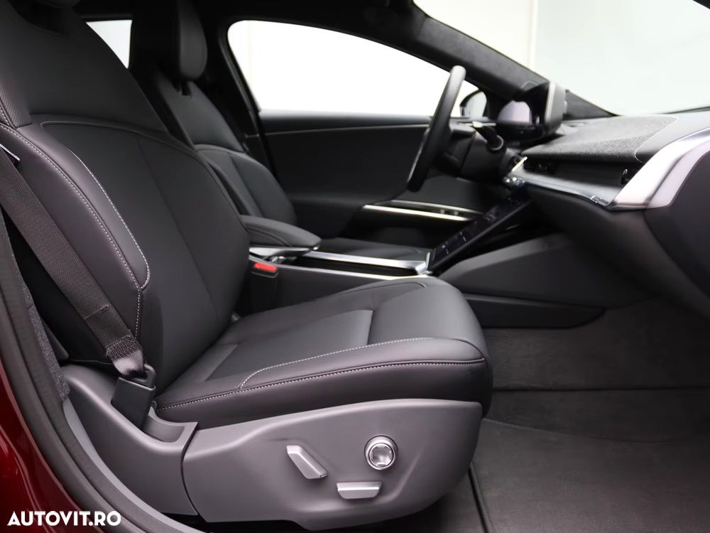 Lucid Air AWD Pure - 10