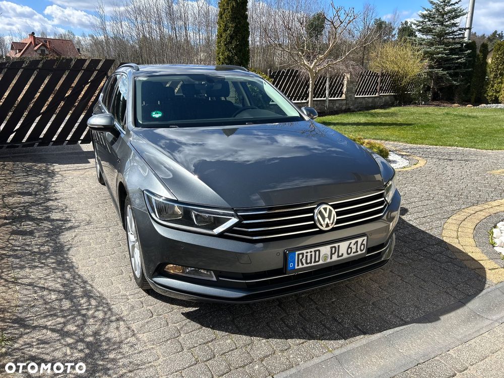 Volkswagen Passat Variant 2.0 TDI SCR DSG Comfortline - 2