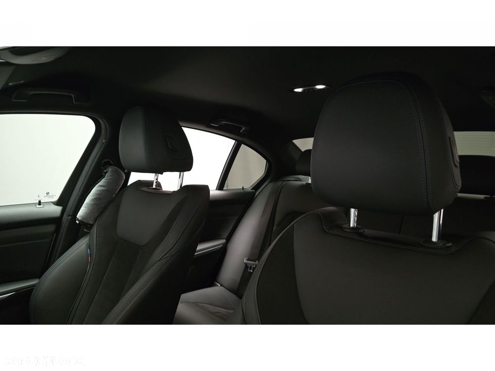 BMW Seria 3 320d xDrive mHEV M Sport - 18