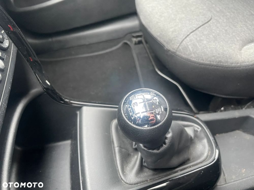 Citroën C3 Pure Tech 82 FEEL - 13