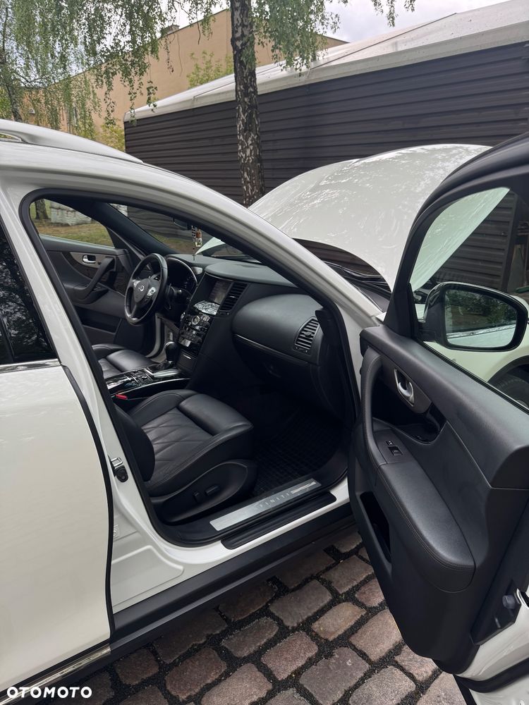 Infiniti Q70 3.7 S Premium - 19