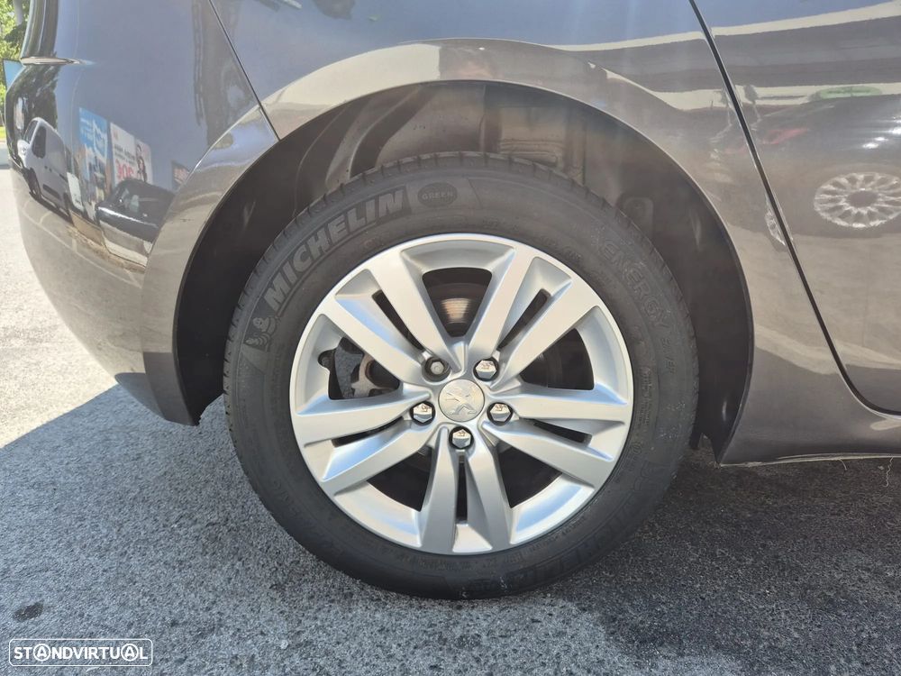 Peugeot 308 1.6 BlueHDi Active - 12