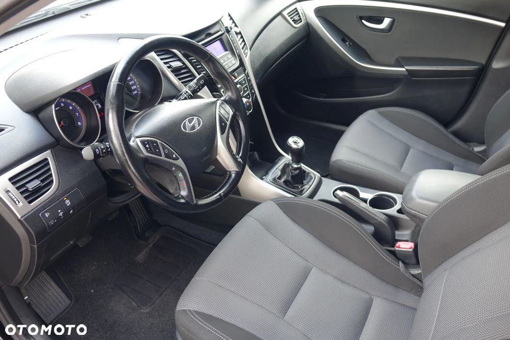 Hyundai i30 - 12