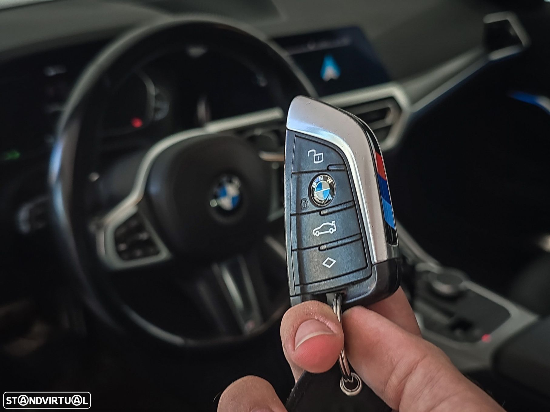 BMW 330 - 30