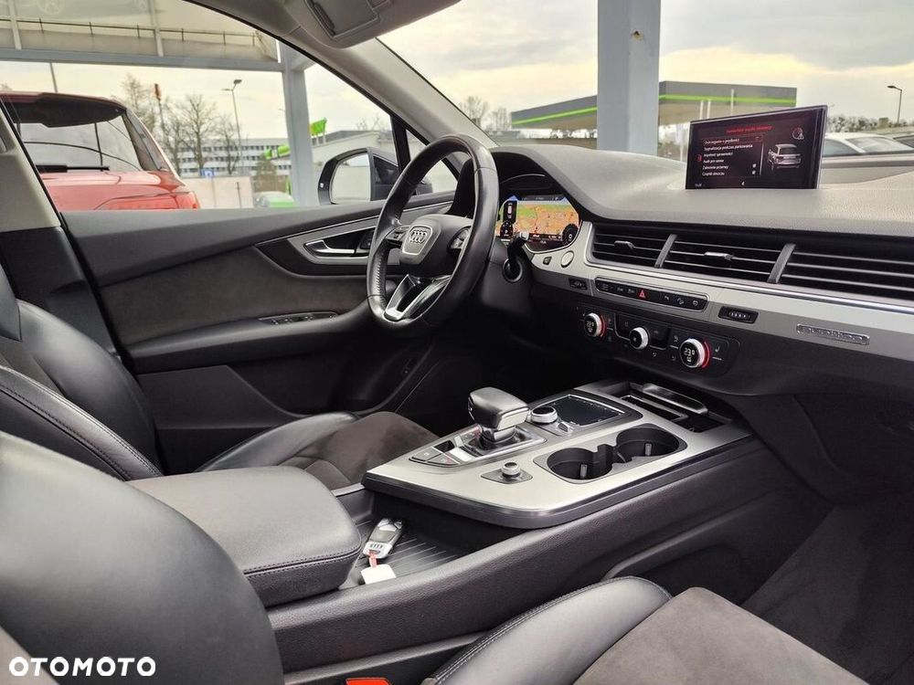 Audi Q7 45 TDI Quattro Tiptronic - 12