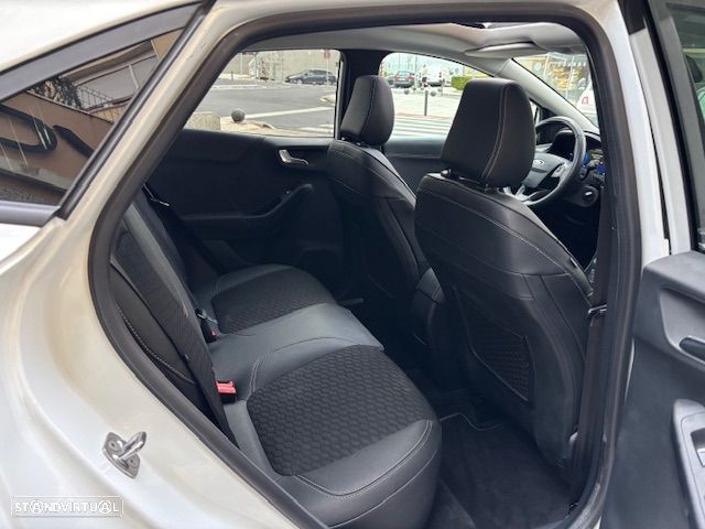 Ford Puma 1.0 EcoBoost MHEV Titanium X Aut. - 16