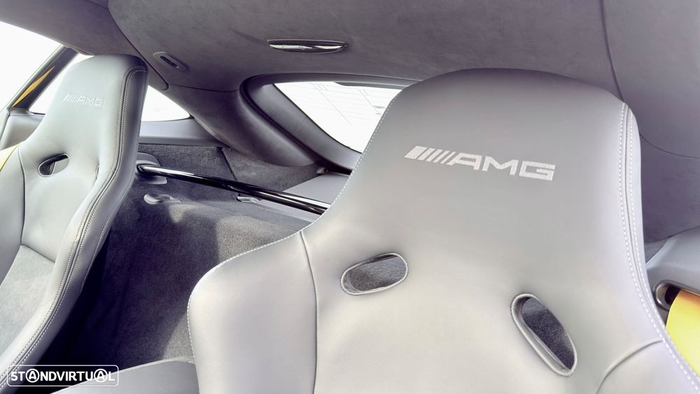 Mercedes-Benz AMG GT R - 34