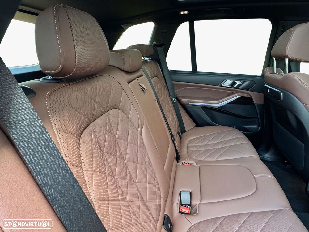 BMW X5 50 e xDrive Edição Desportiva M - 12