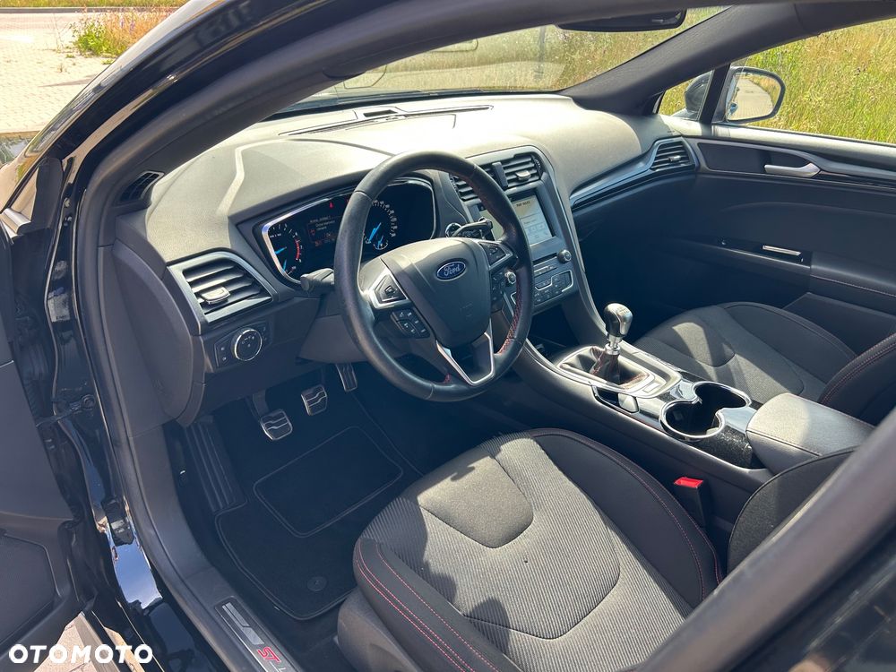 Ford Mondeo 1.5 EcoBoost ST-Line - 13