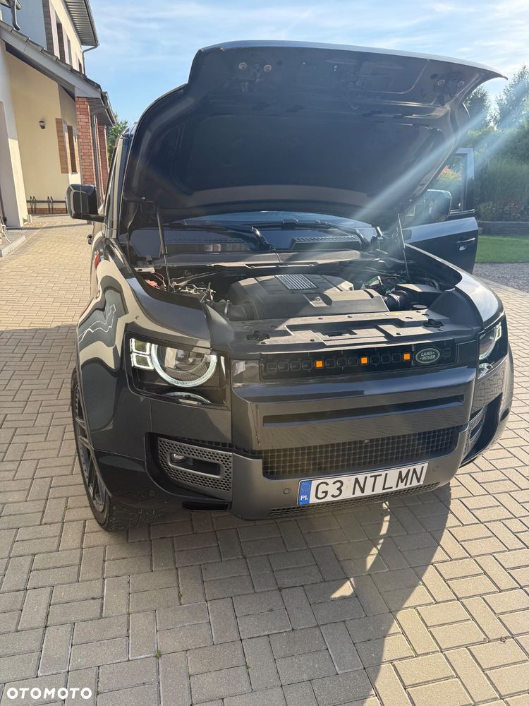 Land Rover Defender 5.0 P525 V8 - 11