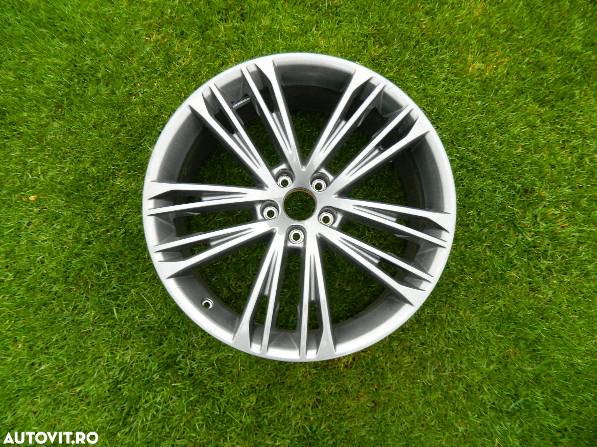 Janta pe 20" Audi A7 4K model 2020-2024 cod 4K8601025BG - 2