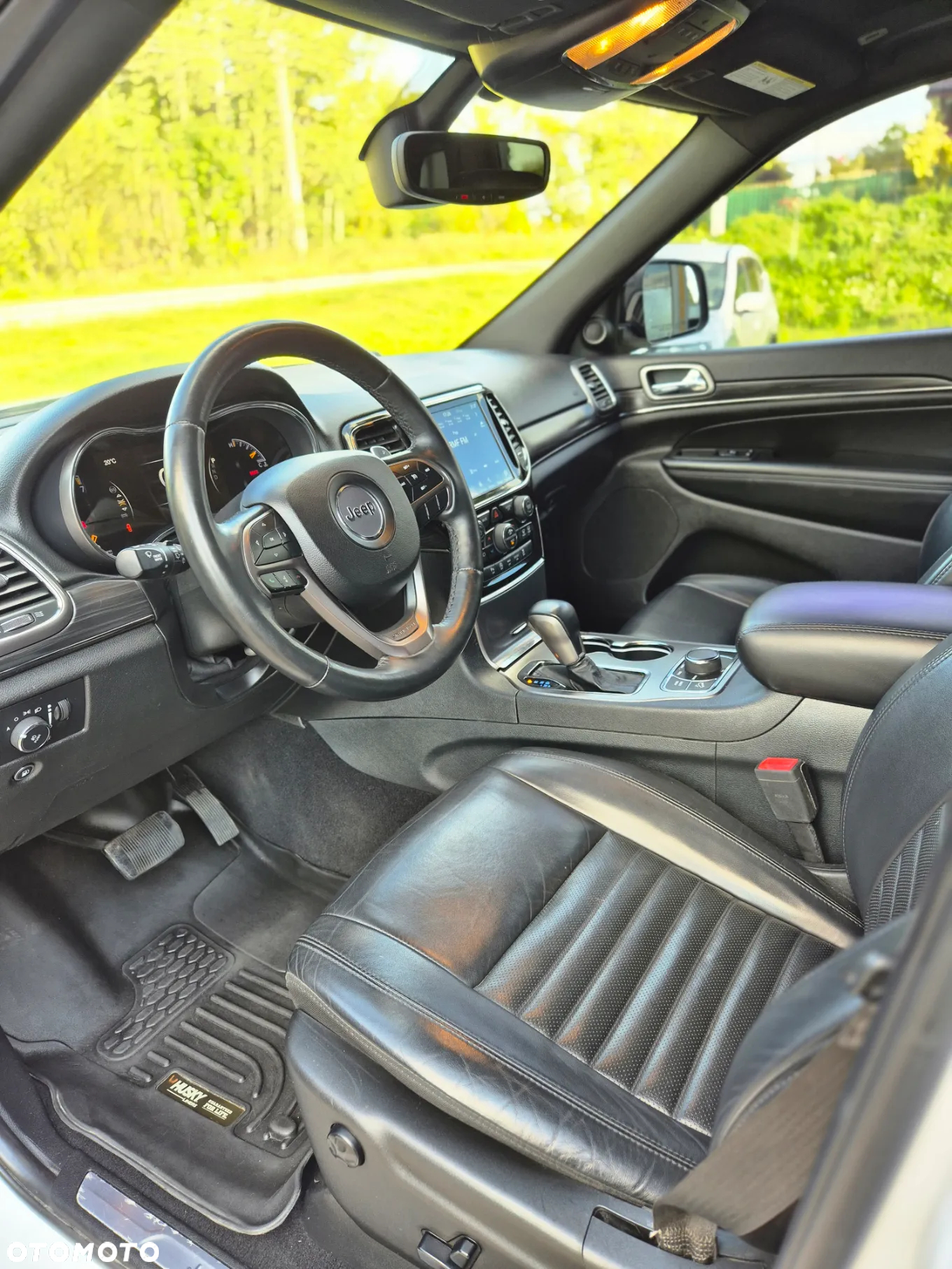 Jeep Grand Cherokee - 8