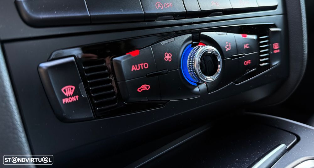 Audi A4 Avant 2.0 TDI Business Line Sport - 17