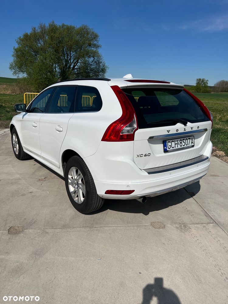 Volvo XC 60 D3 Momentum - 2