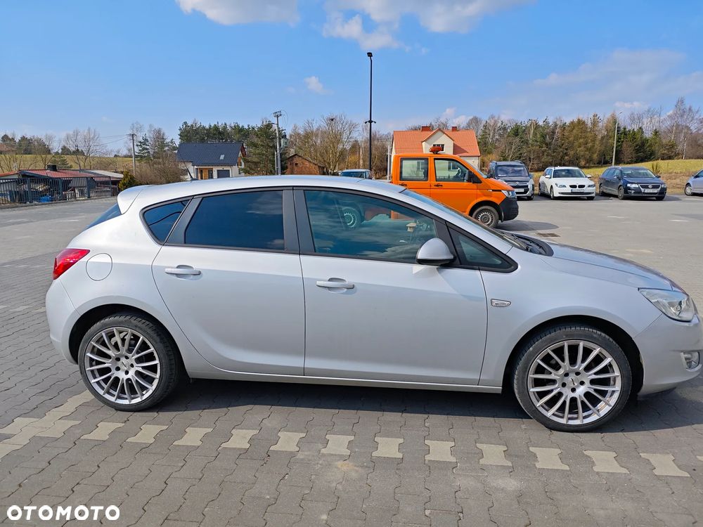 Opel Astra 1.4 Turbo - 3