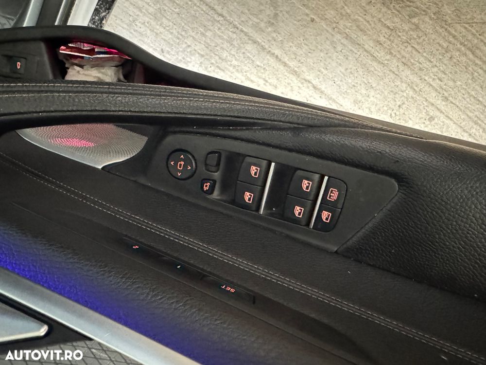 BMW Seria 5 540i xDrive AT - 9