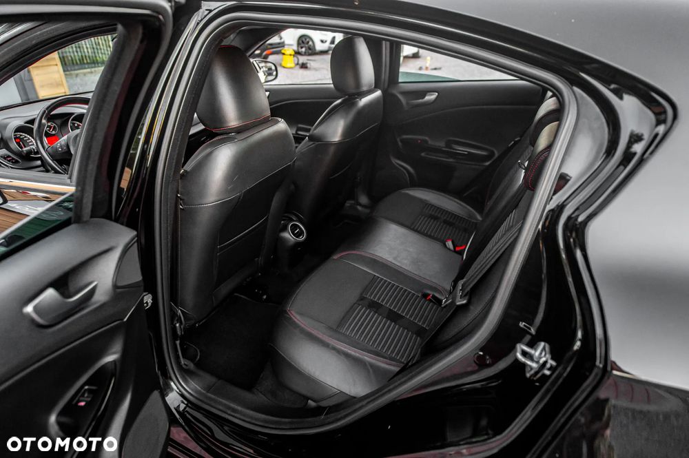 Alfa Romeo Giulietta 1.8 TBi 16V Quadrifoglio Verde - 19